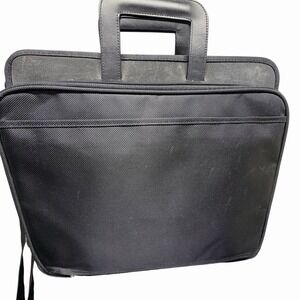 Noteworthy Black Laptop Briefcase Messenger Bag Shoulder‎ Strap Business Case